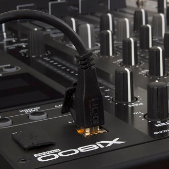 U95001 USB2.0ケーブル A-B 1.0m 使用イメージ