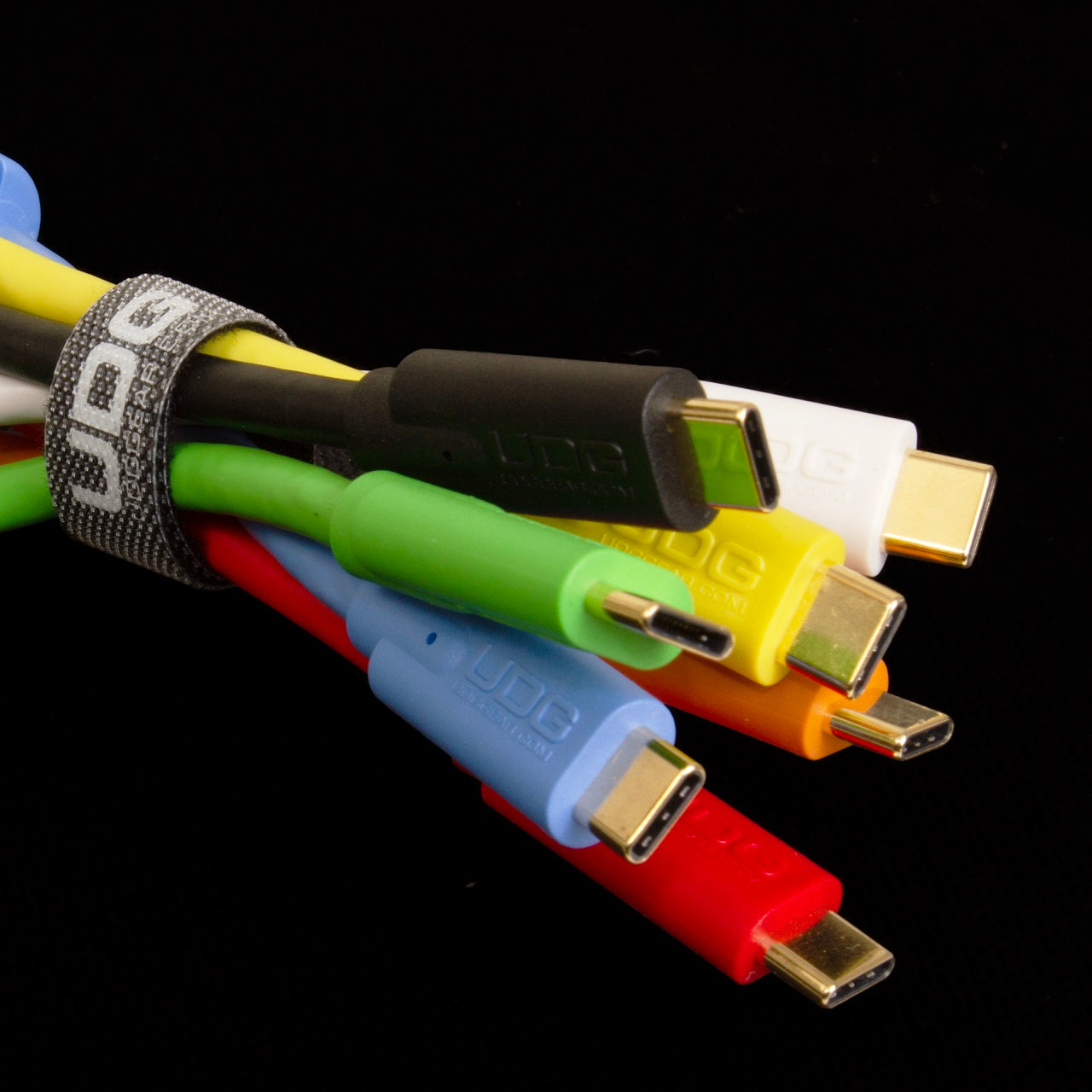 U99001YL　USB3.2ケーブル C-C 1.5m Yellow