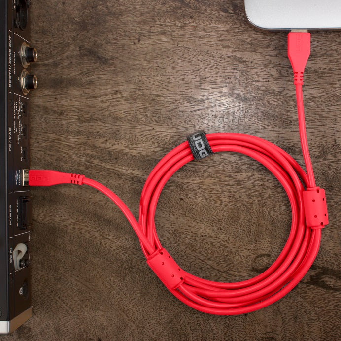 U95001RD Ultimate USB2.0ケーブル A-B 1.0m Red