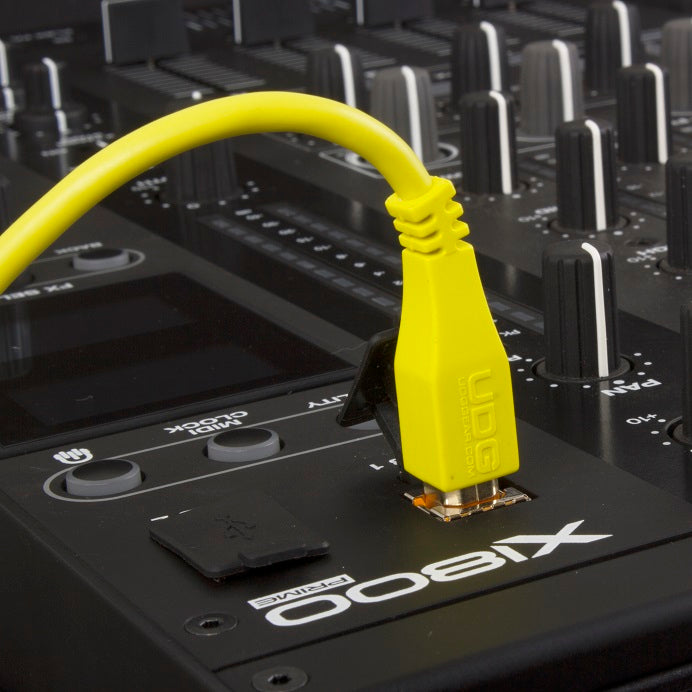 U95001YL Ultimate USB2.0ケーブル A-B 1.0m Yellow