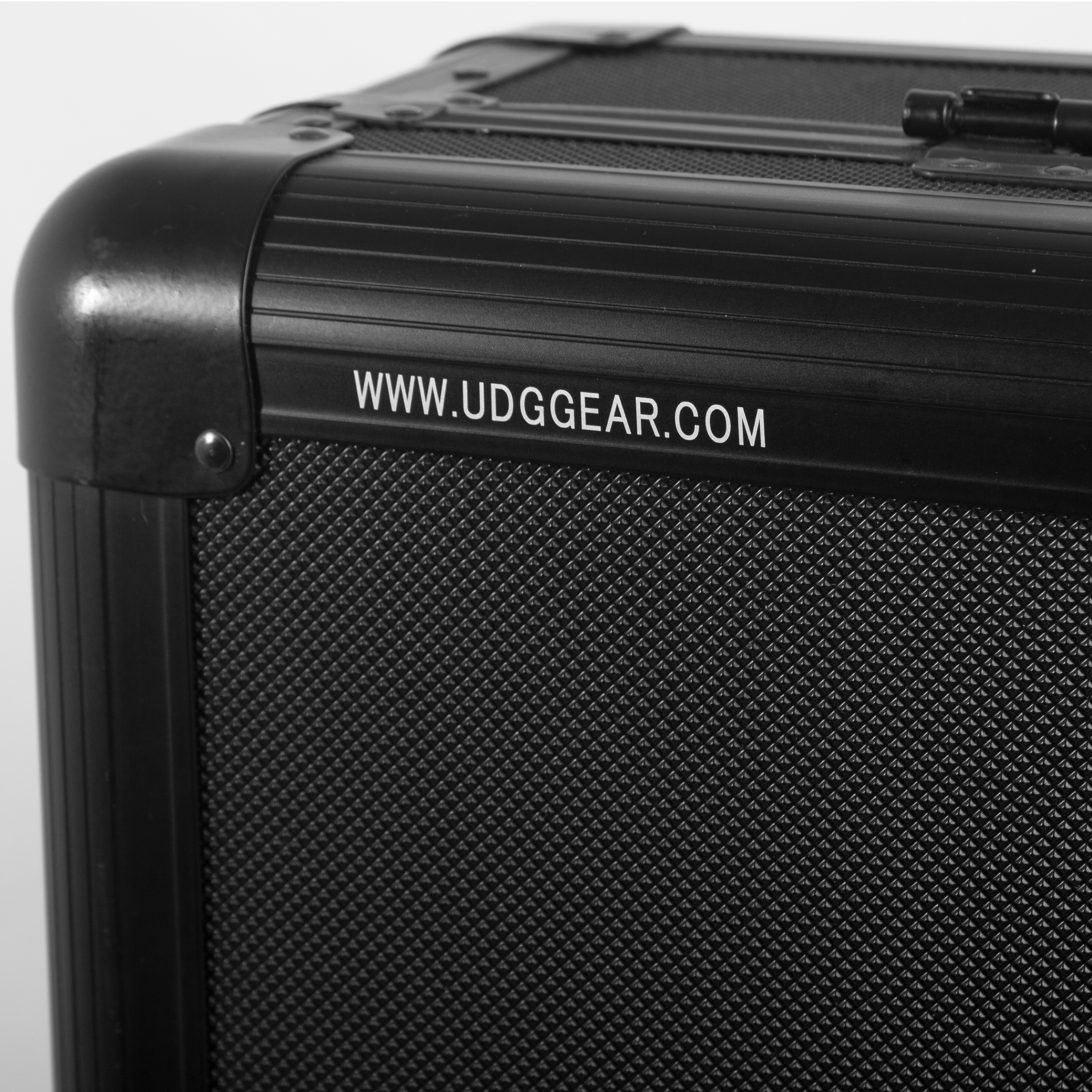 U93013BL Ultimate Pick Foam フライトケース XL Black – UDG U93013BL Ultimate Pick Foam フライトケース XL Black – UDG