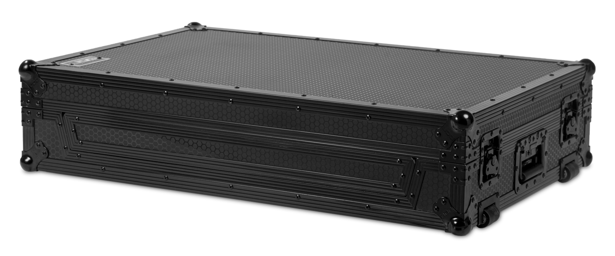 U91070BL Ultimate フライトケース 3XL Black(ホイール付)